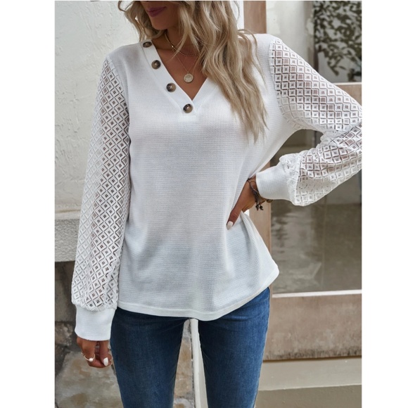 Button Detail Long Lace Sleeve V-Neck Casual White Tee Shirt - Picture 6 of 10